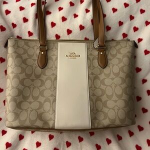 Coach shoulder bag